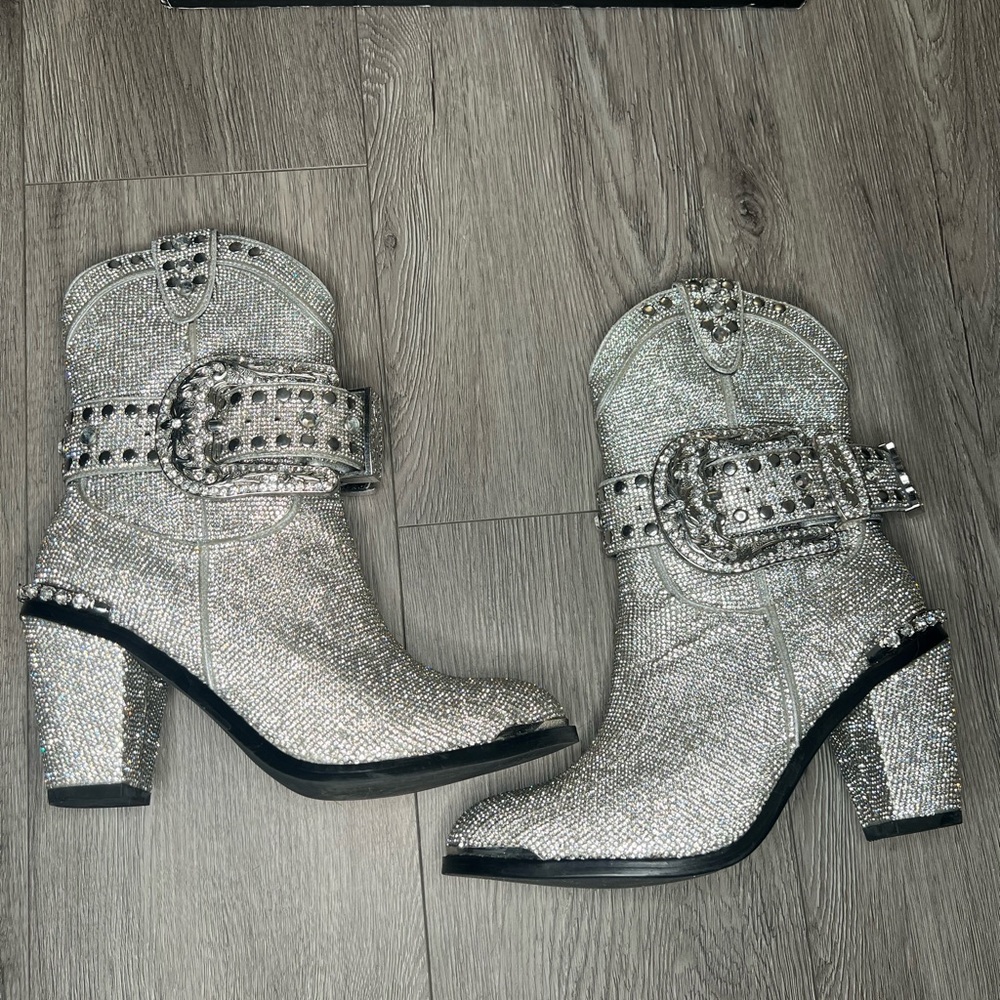 Club Exx Icy Sheriff Shine Cowboy Boots